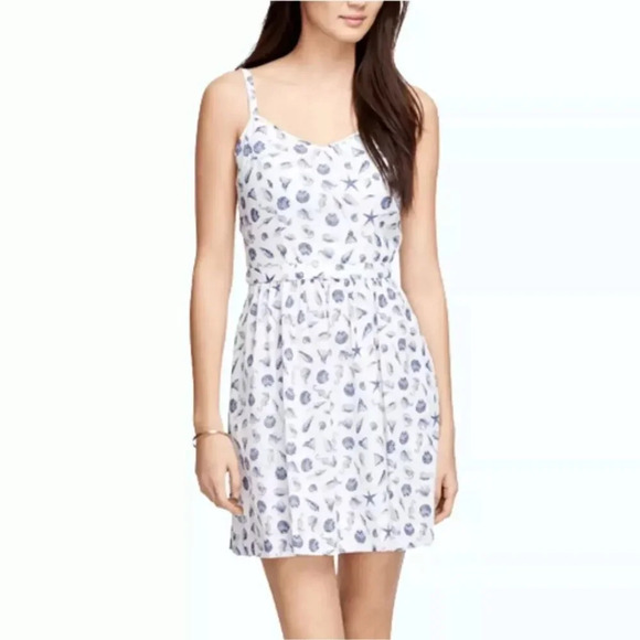 Brooks Brothers Red Fleece Women's White Blue Seashells Dress Size 14 - Picture 1 of 8